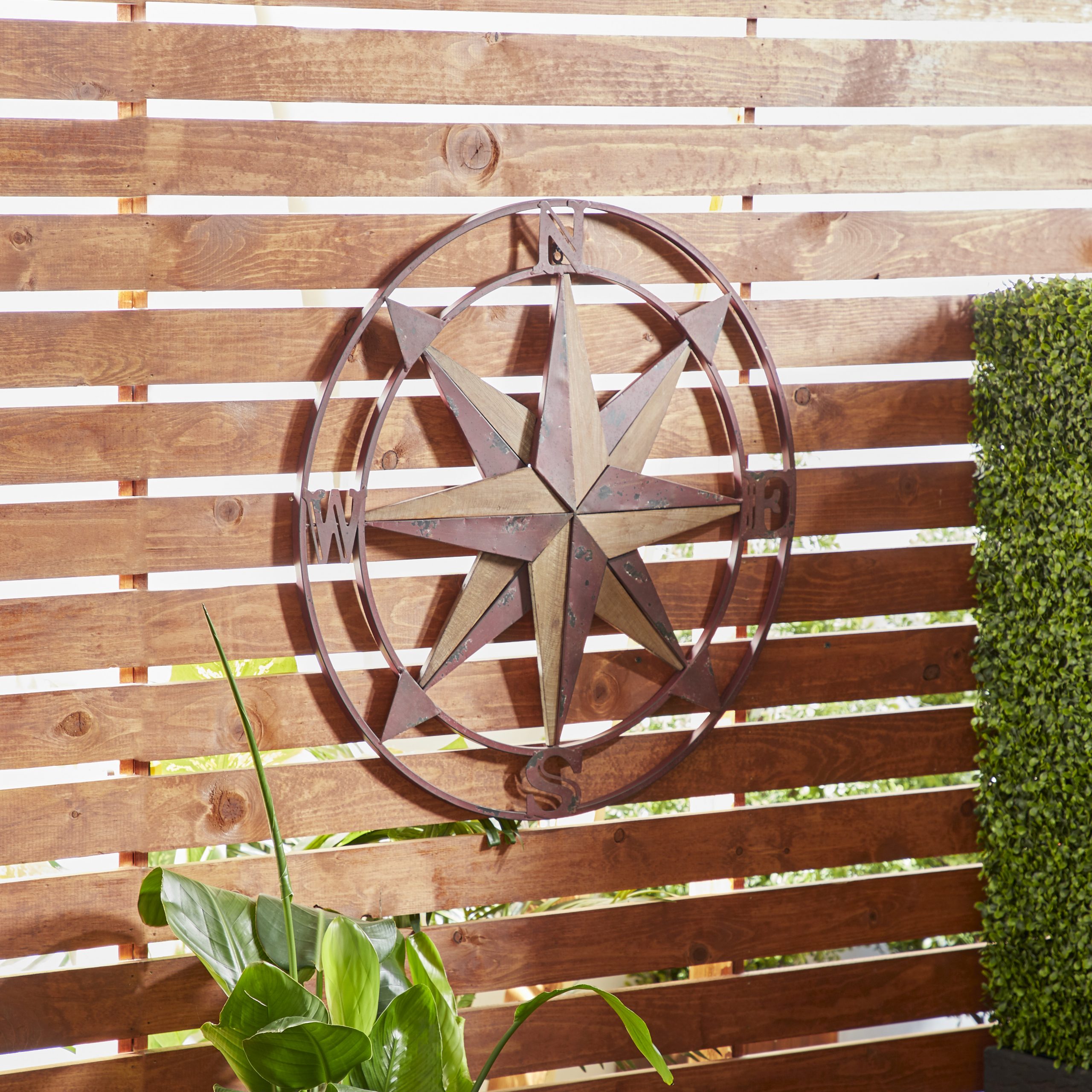 Rustic Metal Compass Wall Decor with Distressed Copper Finish, 30″ x 2″ x 30″