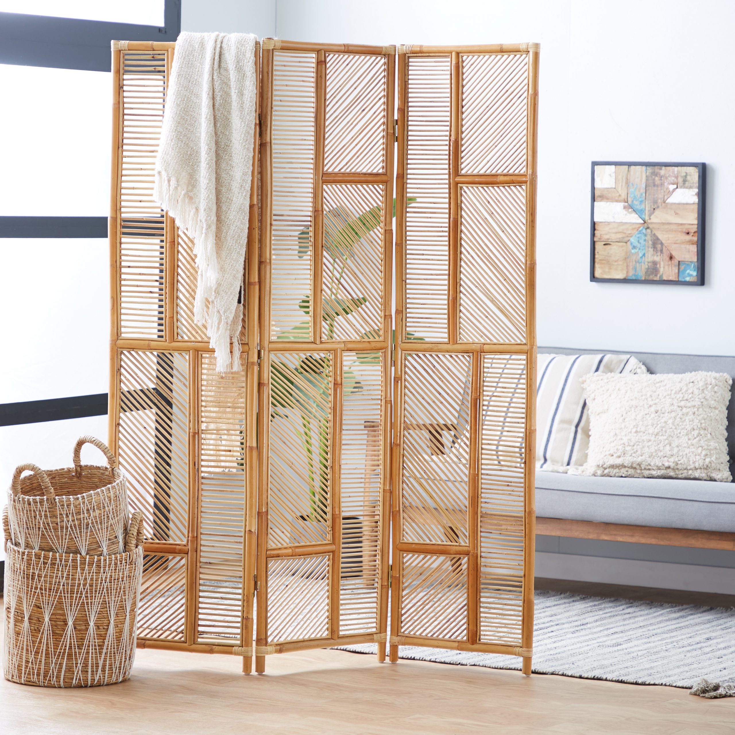 Brown Rattan Wood Room Divider Screen Partition Geometric, 52″ x 1″ x 71″ Brown Rattan Wood Room Divider Screen Partition Geometric, 52″ x 1″ x 71″