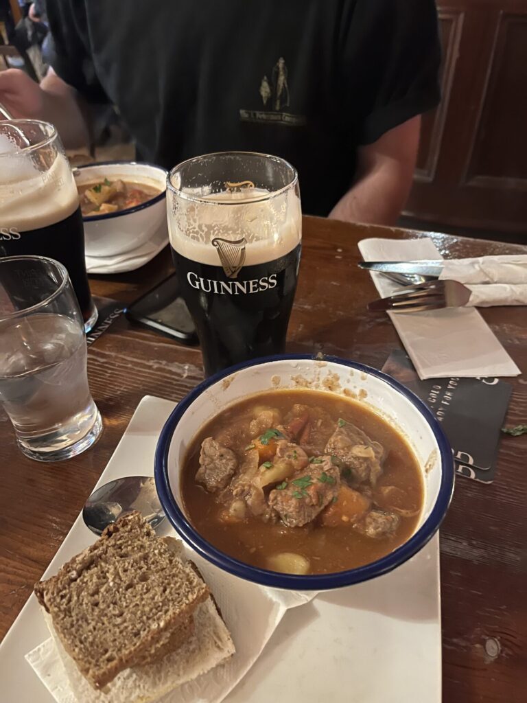 The Guiness stew and a guiness I had at Gravediggers