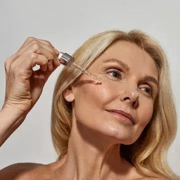 فوائد كريم الكافيار وسيروم الكافيار للوجه