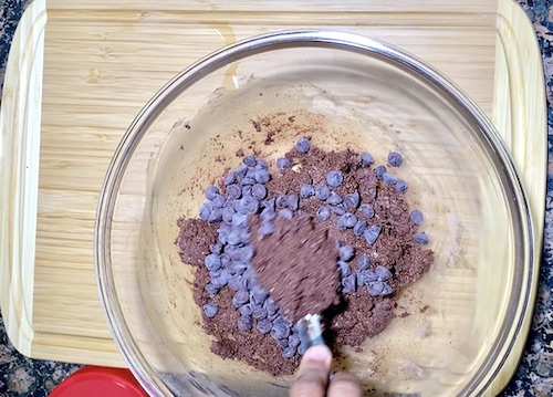 Add Chocochips