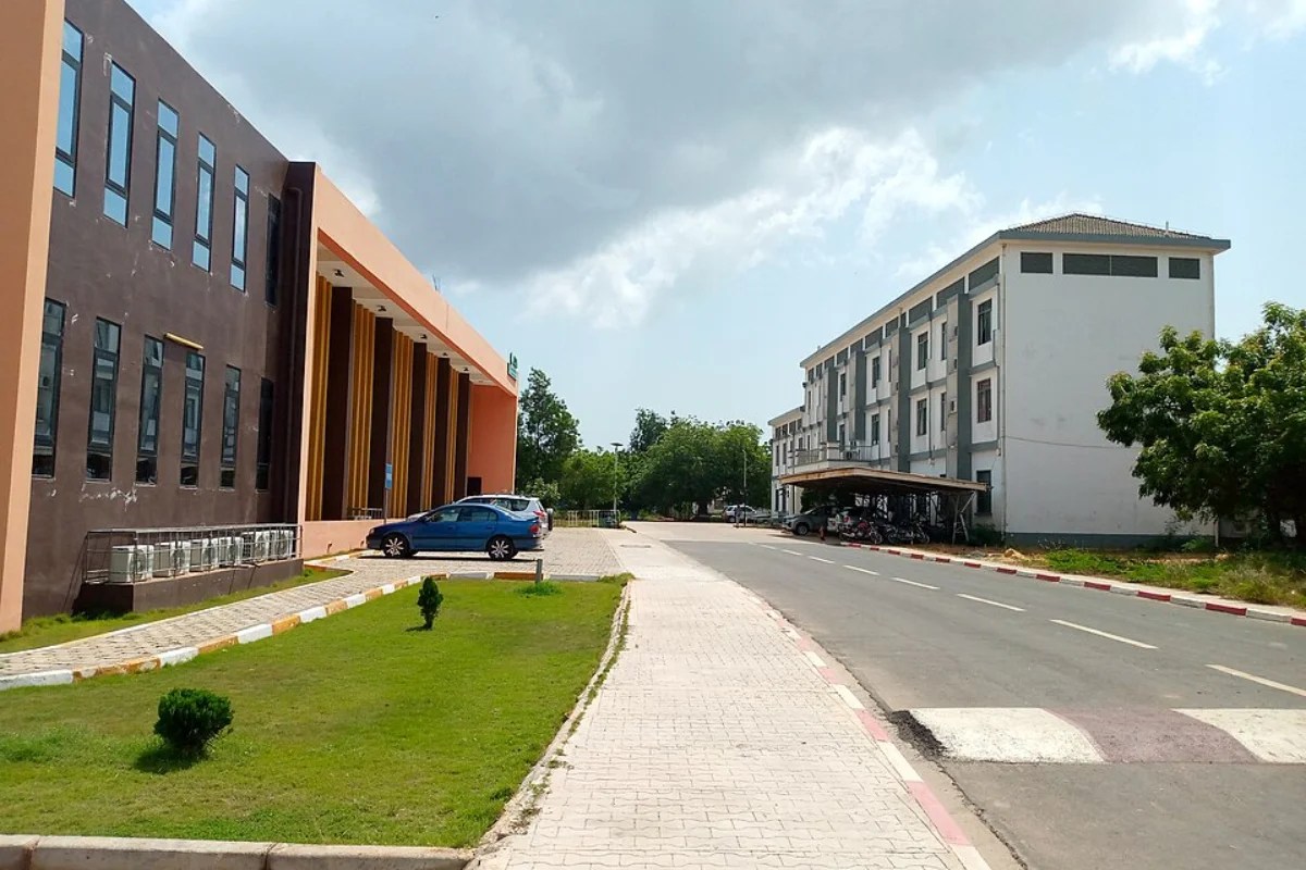 Togo : tout savoir sur la Faculté des Sciences de l’Homme et de la Société (FSHS) et ses différentes structures