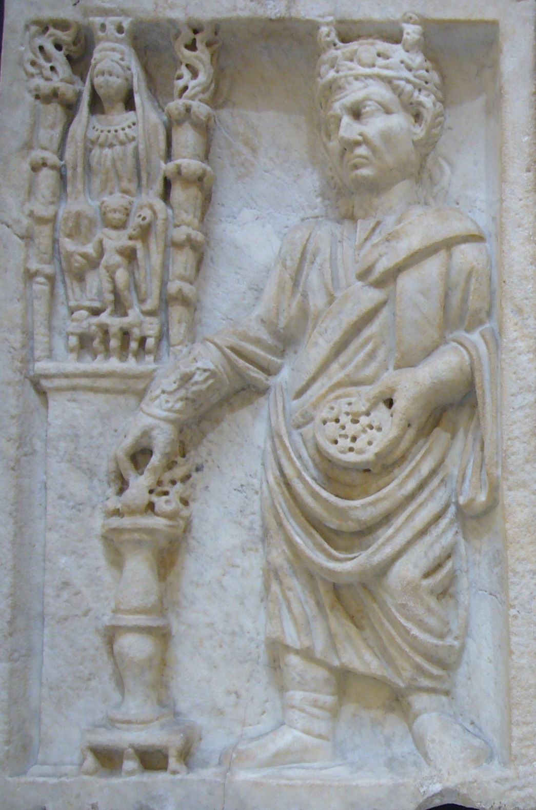 The way we divide the day into hours and minutes and structure the yearly calendar owes much to pioneering developments of ancient egyptians. Enoch Priesthood: The Priests With No Penis | Gnosis and