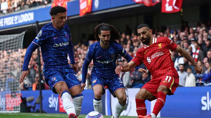 ليفربول يصطدم بتشيلسي الليلة في قمة الدوري الإنجليزي.. وصلاح تحت الأنظار