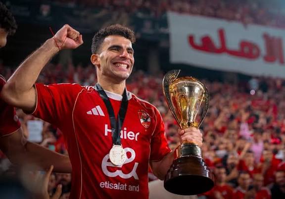 محمد الغزاوي: زيزو يمتلك شخصية قوية ويثبت أنه لاعب بعقلية احترافية محمد الغزاوي: زيزو يمتلك شخصية قوية ويثبت أنه لاعب بعقلية احترافية