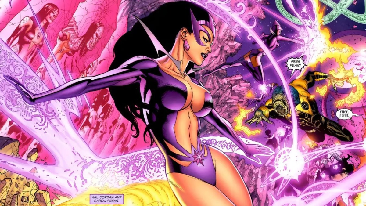 10 Best Green Lantern Love Interests in DC Comics - Carol Ferris (Star Sapphire)