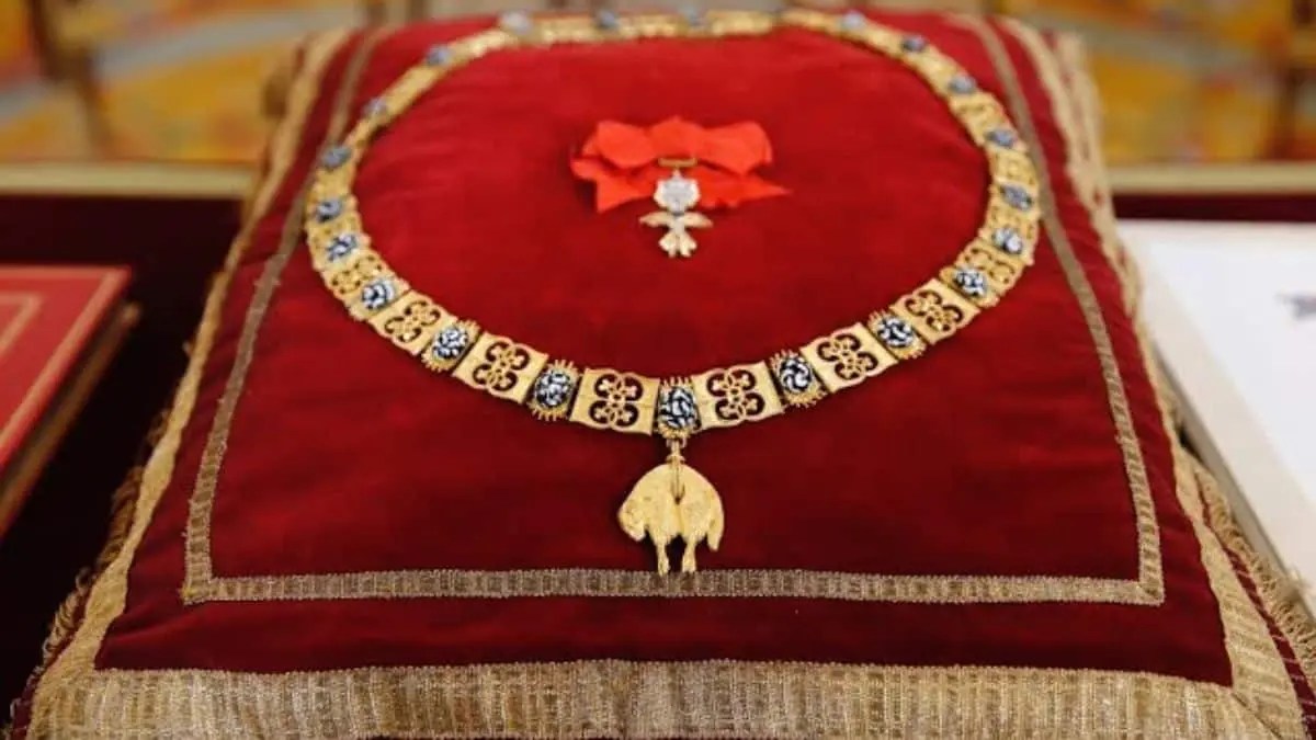 Major Historical Events on January 10 - Today in History - 1430: Catholic Order of the Golden Fleece founded