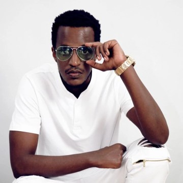 2017-08-02-PHOTO-000131251-e15063727104731 Emmy – Rwandan Artist