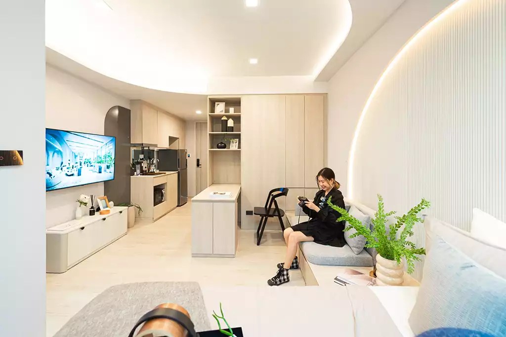 review-reference-sathon