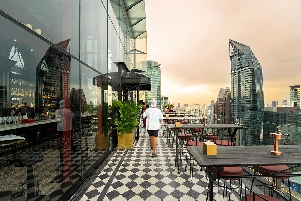 sky-view-hotel-review