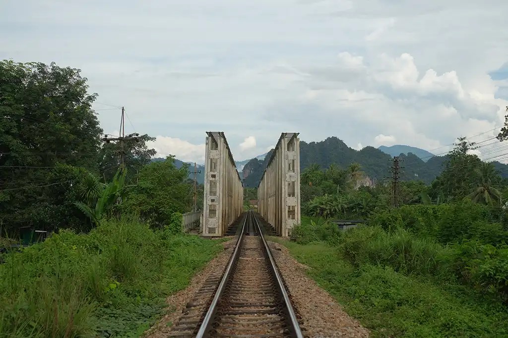 บ้านนาสาร