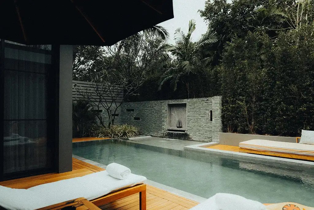 v-villas-resort