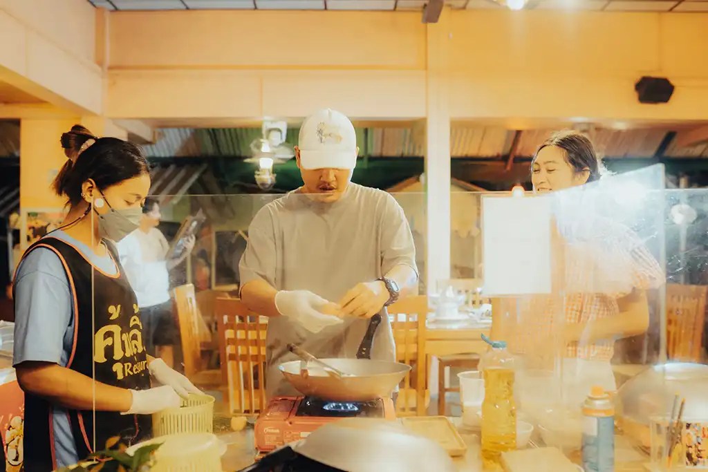 ร้านคุ้นลิ้น