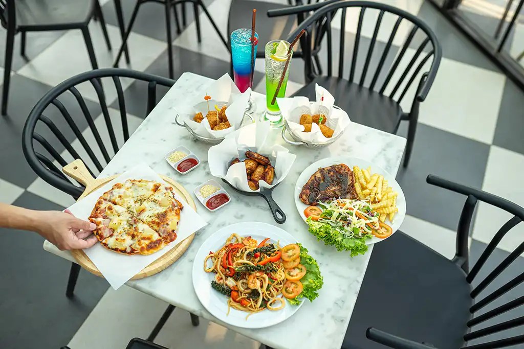 indigo-cafe-koh-larn-review