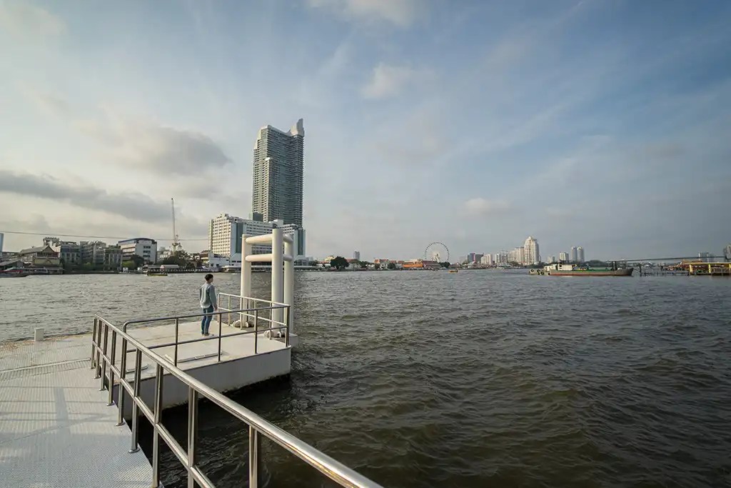 review-away-riverside-kene-bangkok