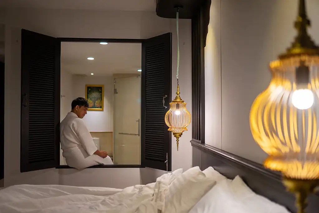 review-ravindra-hotel