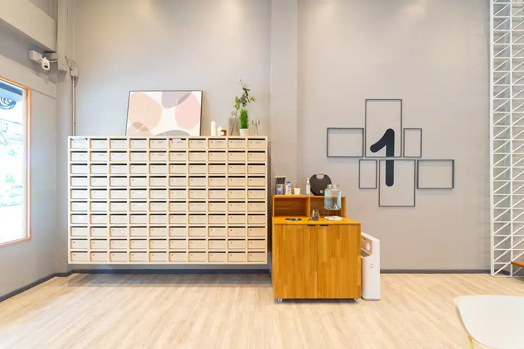 playroom-office