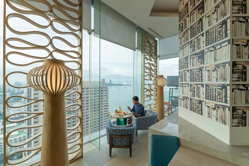 holiday-inn-pattaya