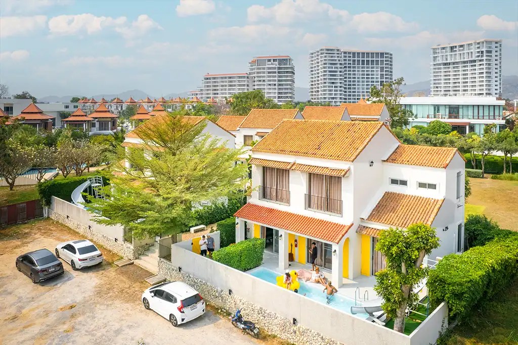 venice-beach-hua-hin