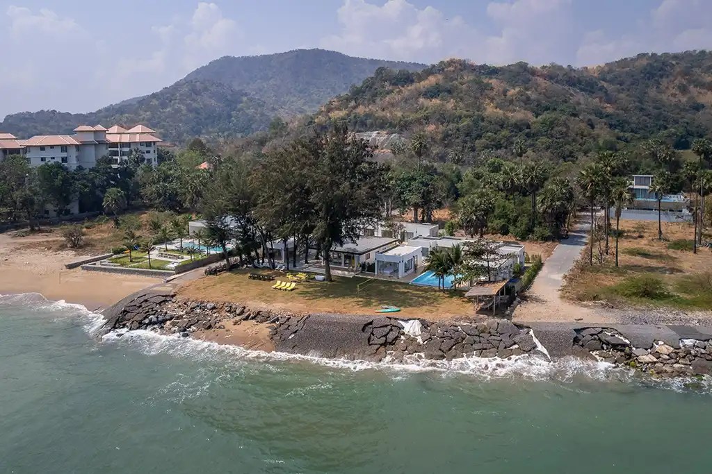 sunbeam-beachfront- villa
