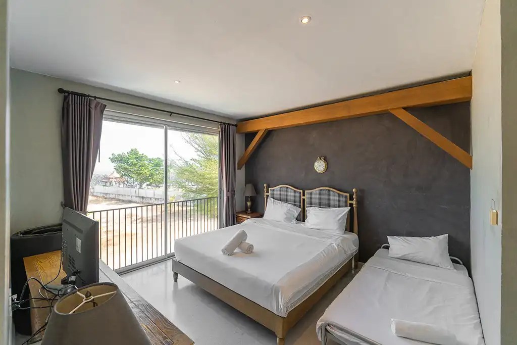 venice-hua-hin
