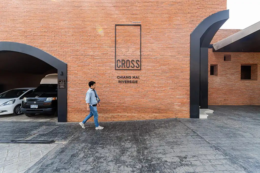 cross-chiang-mai