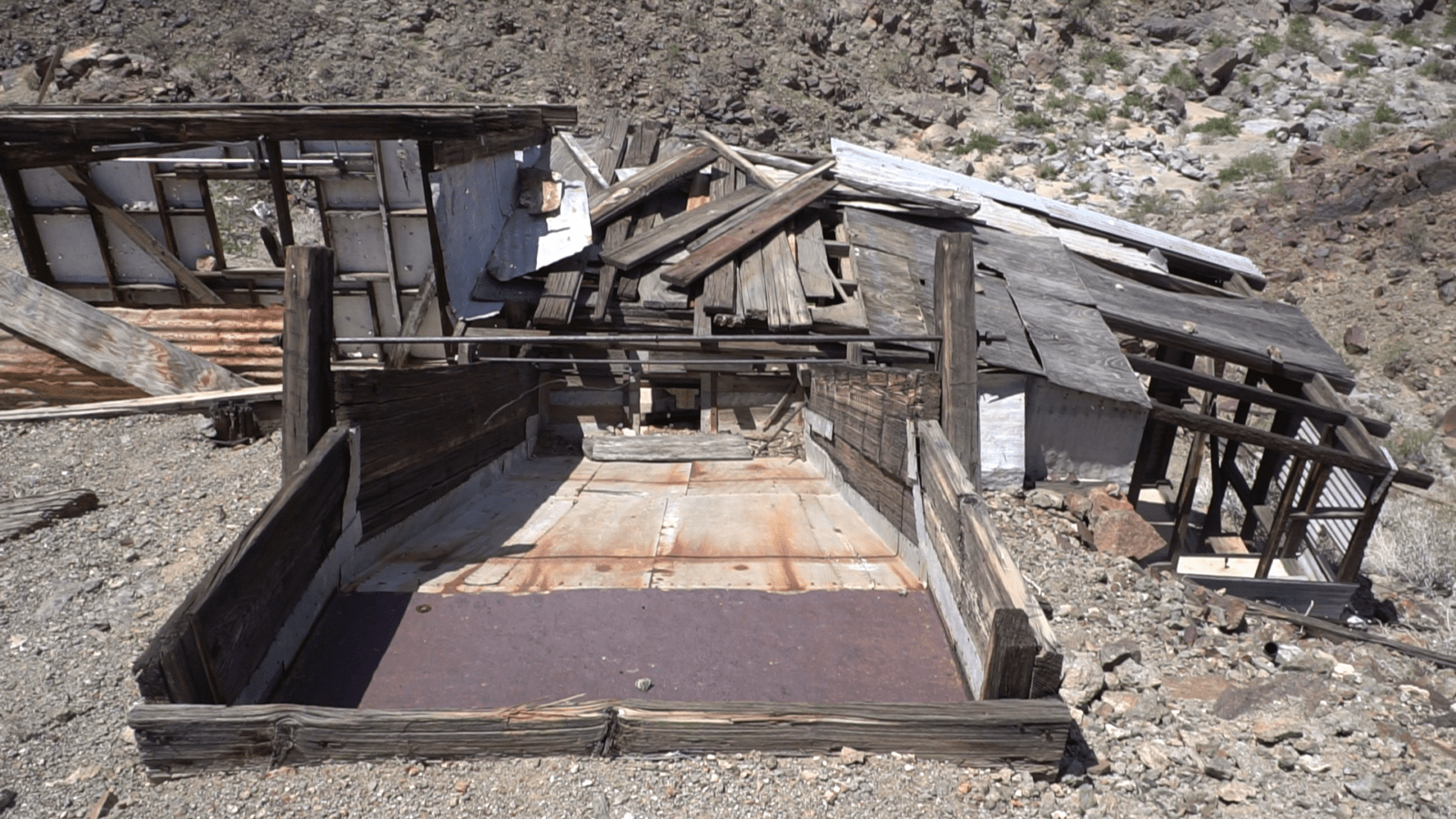 Golden Egg Mine 06
