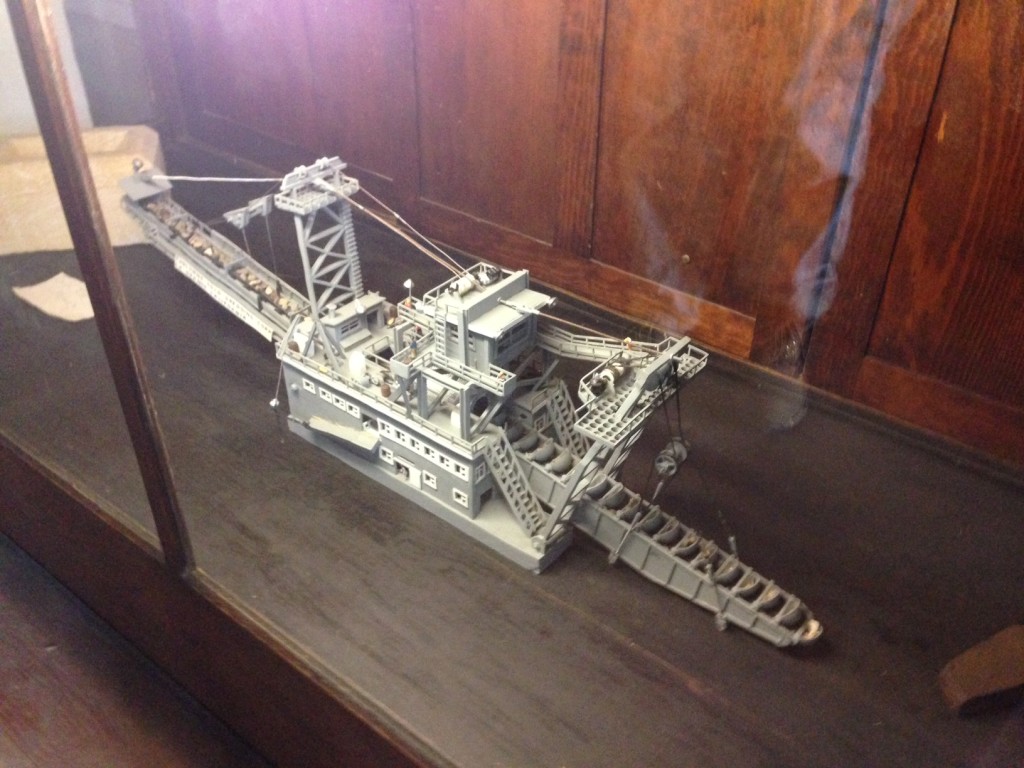 Dredge Model