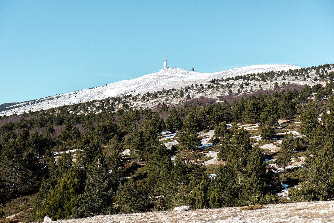 Le Mont Ventoux enneigé
