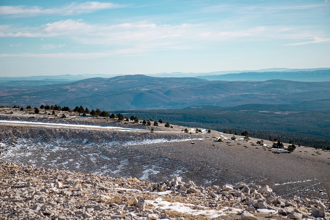 Le Mont Ventoux enneigé
