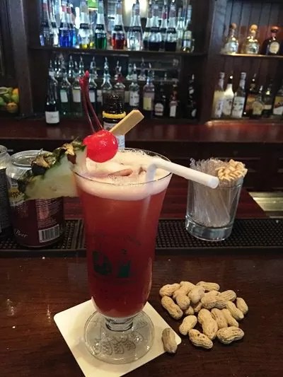 ラッフルズホテルの元祖シンガポールスリング | ゴルフバカの気まぐれ