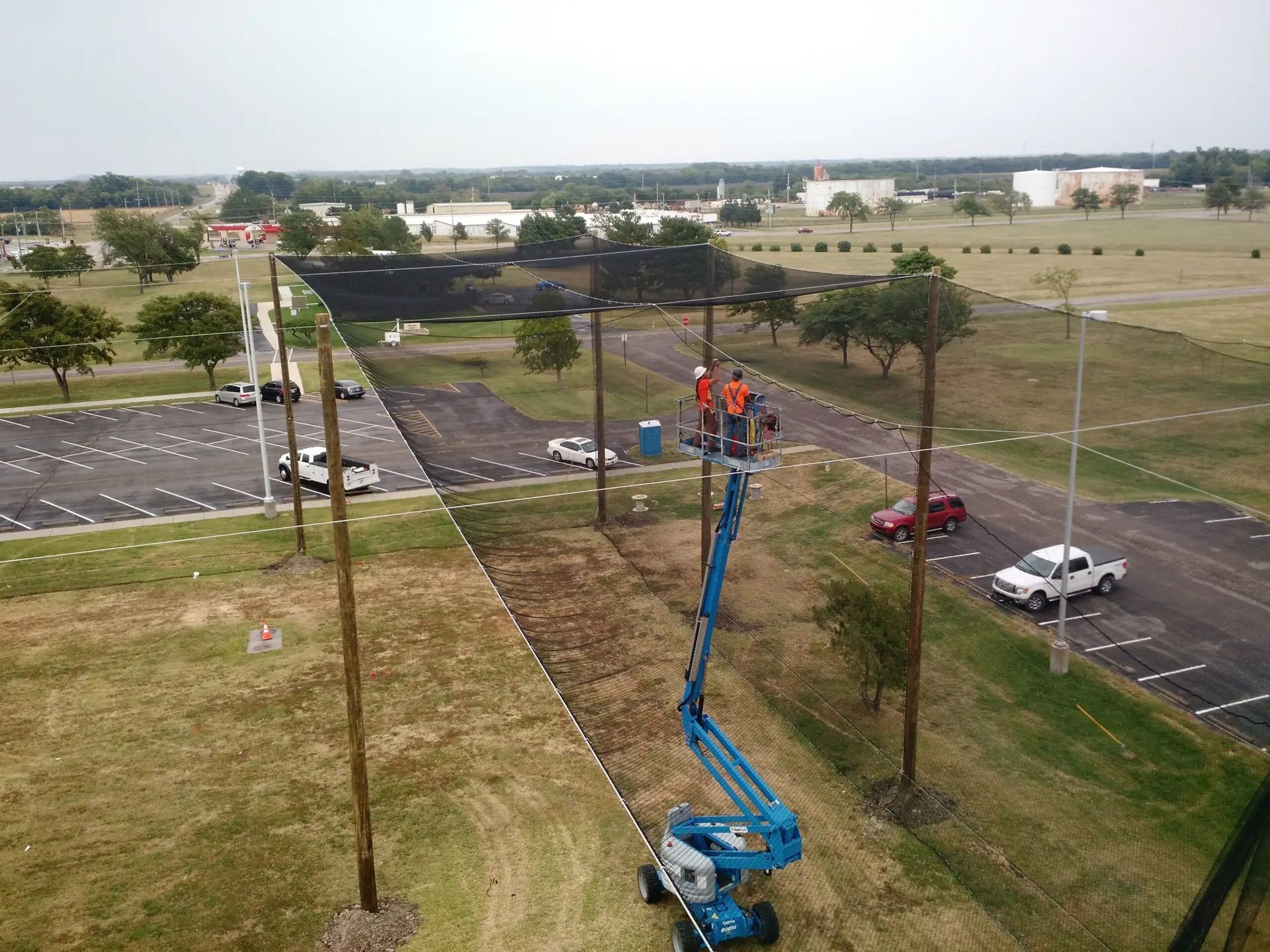 Overhead Rooftop Netting Estruture