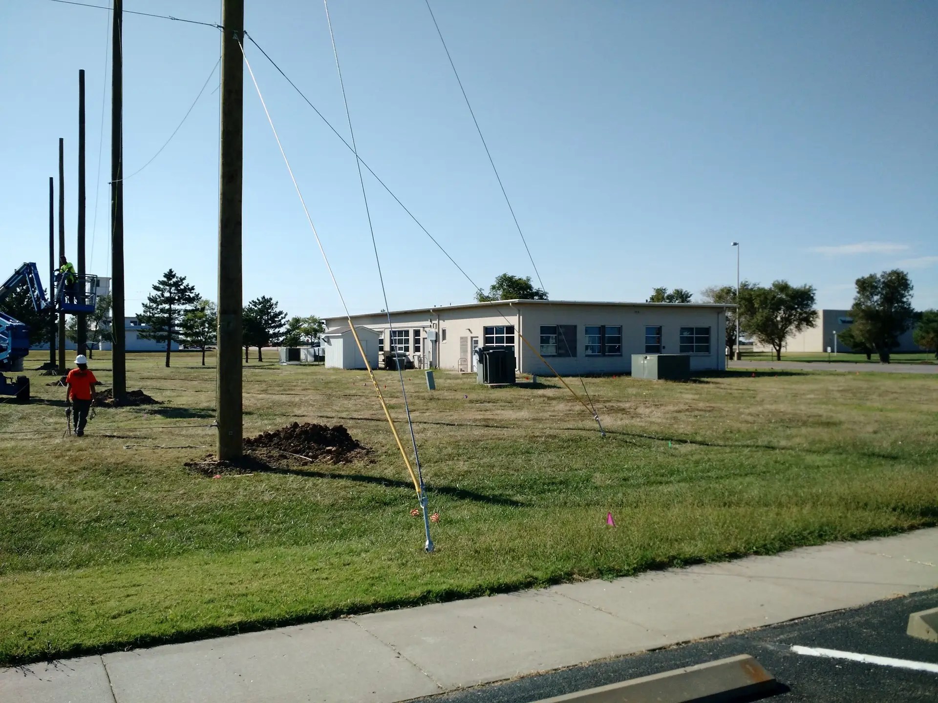 Enclosed Netting Support Installation