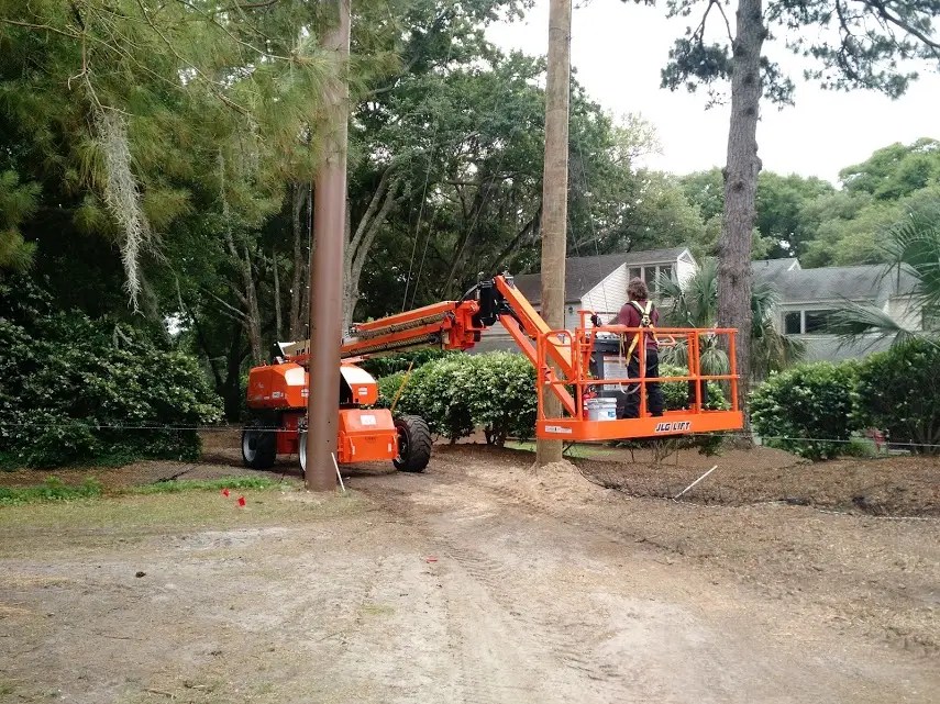 Wood Pole Netting Support