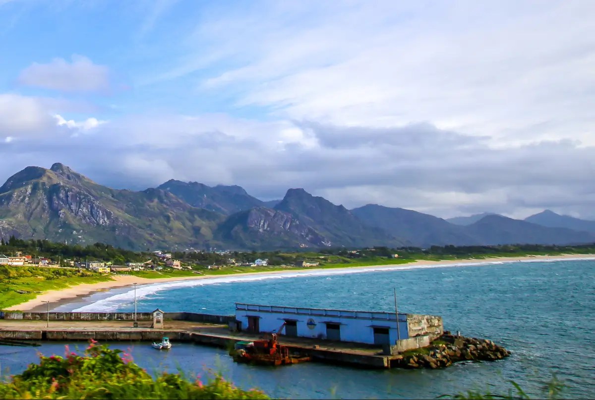 Fort Dauphin (Tolagnaro) Travel Guide