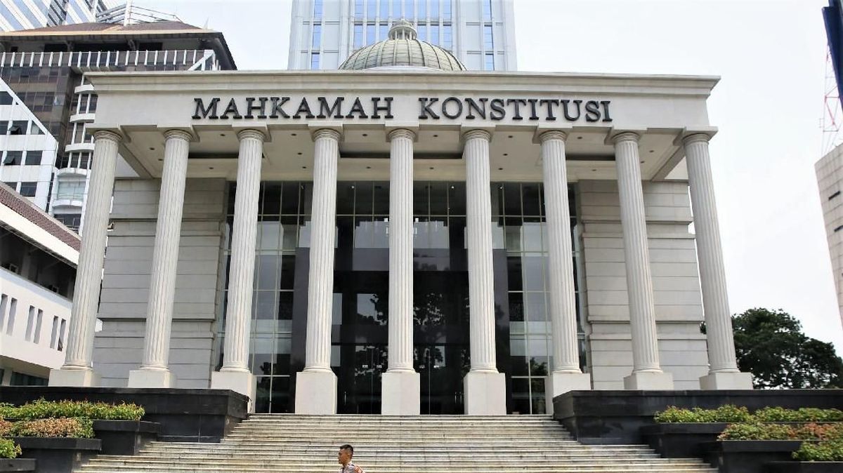 MK Tolak Gugatan tentang Perkawinan Beda Agama