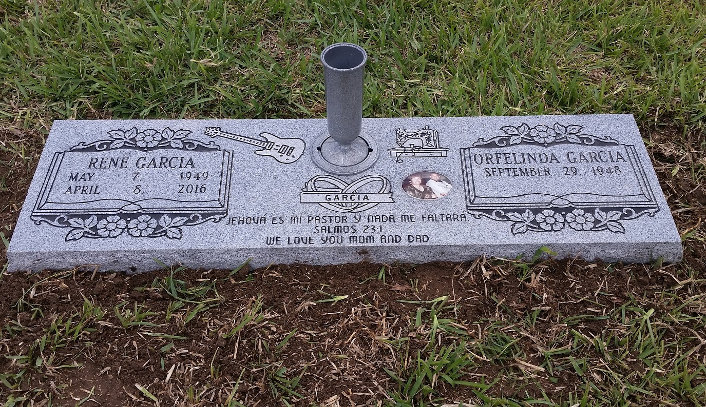 Ref. grass markers Gonzalez Monuments