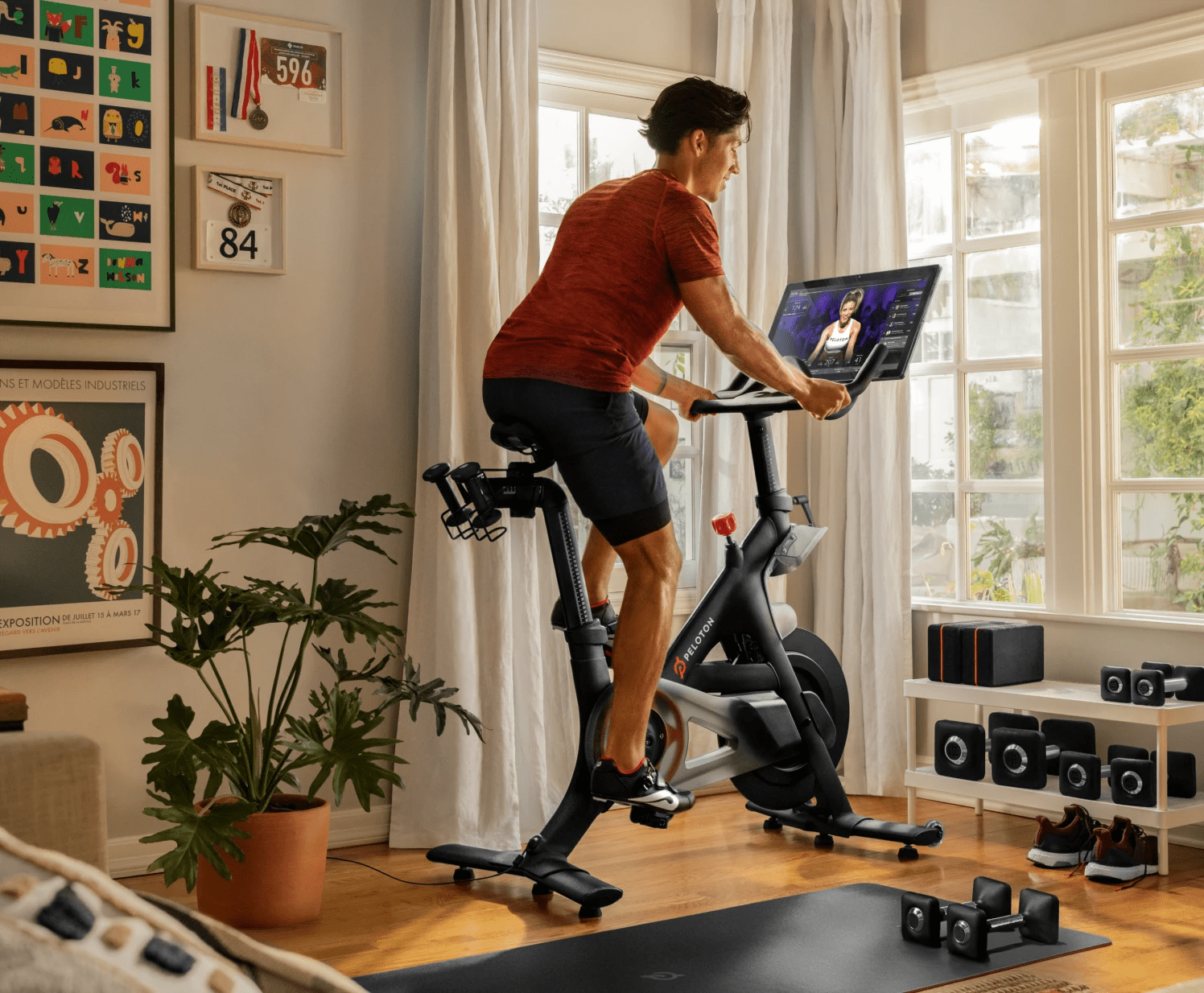 Read more about the article 用台股看美股，一個不一樣的運動選擇 Peloton #1