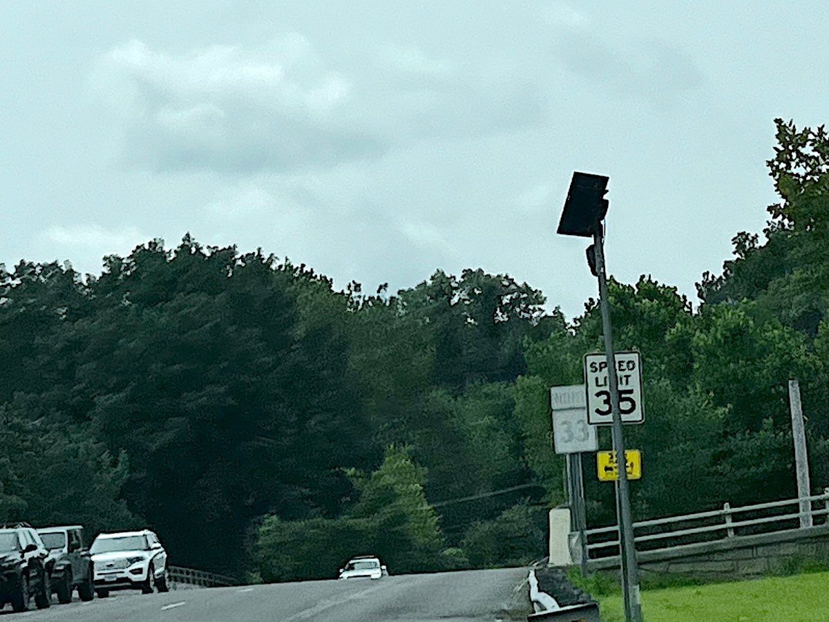 Wilton Police Stand By Flock Cameras as Lamont Calls for ALPR Review, Installation Pause