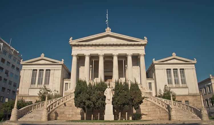 Some of the main attractions are the acropolis, the acropolis museum, the oracle at delphi, plaka, the parthenon, the ancient agora, the archaeological museum, monastiraki, meteora, the panathenaic stadium, the temple of the olympian zeus, the national garden, the dionysian … Athens Walking Tour 4k Go Running Tours