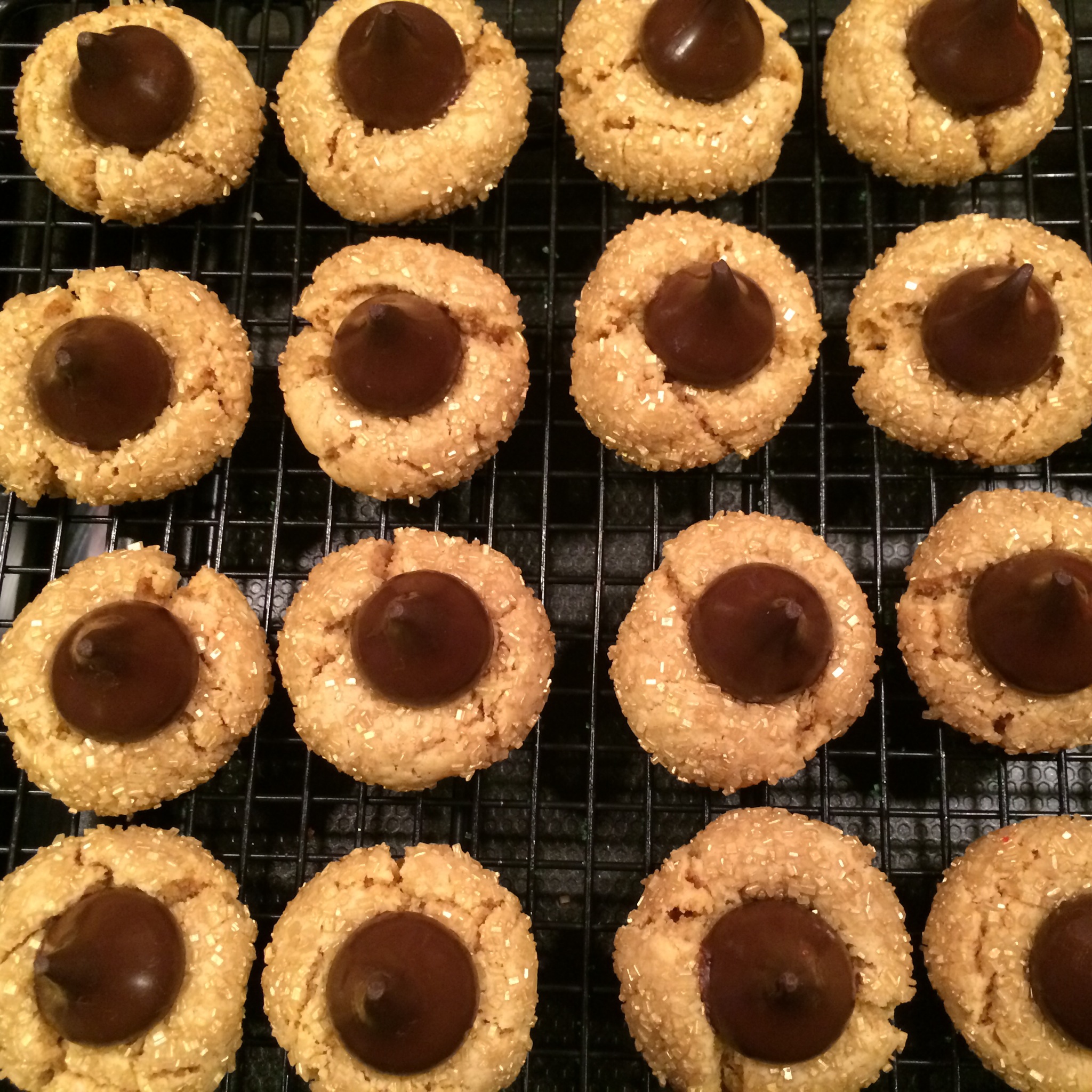 PB Kiss Cookies