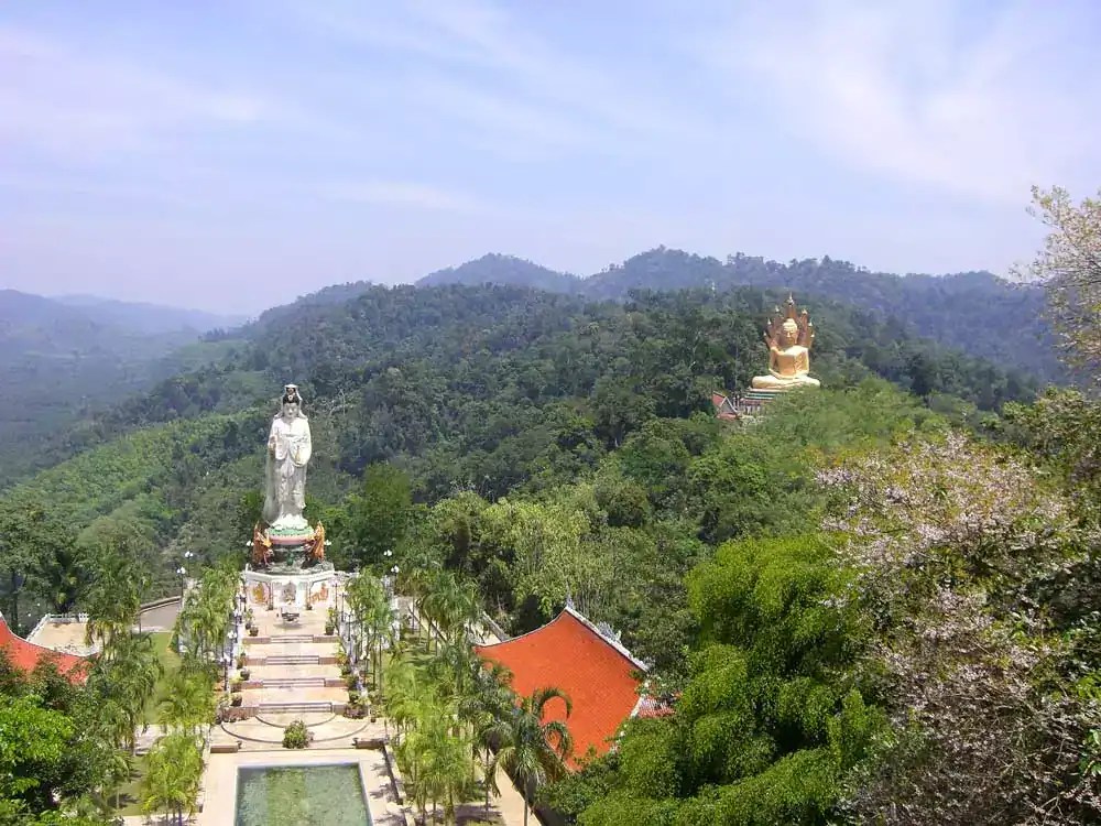 Bang Riang Temple pagoda, temple tour