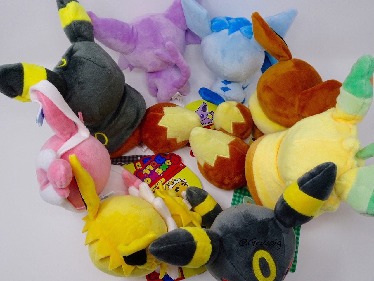 Pokémon Center shopping