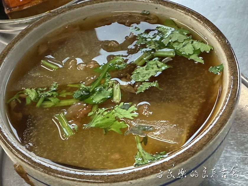 曉迪筒仔米糕-冬瓜排骨酥湯