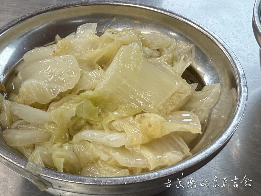 曉迪筒仔米糕-滷白菜