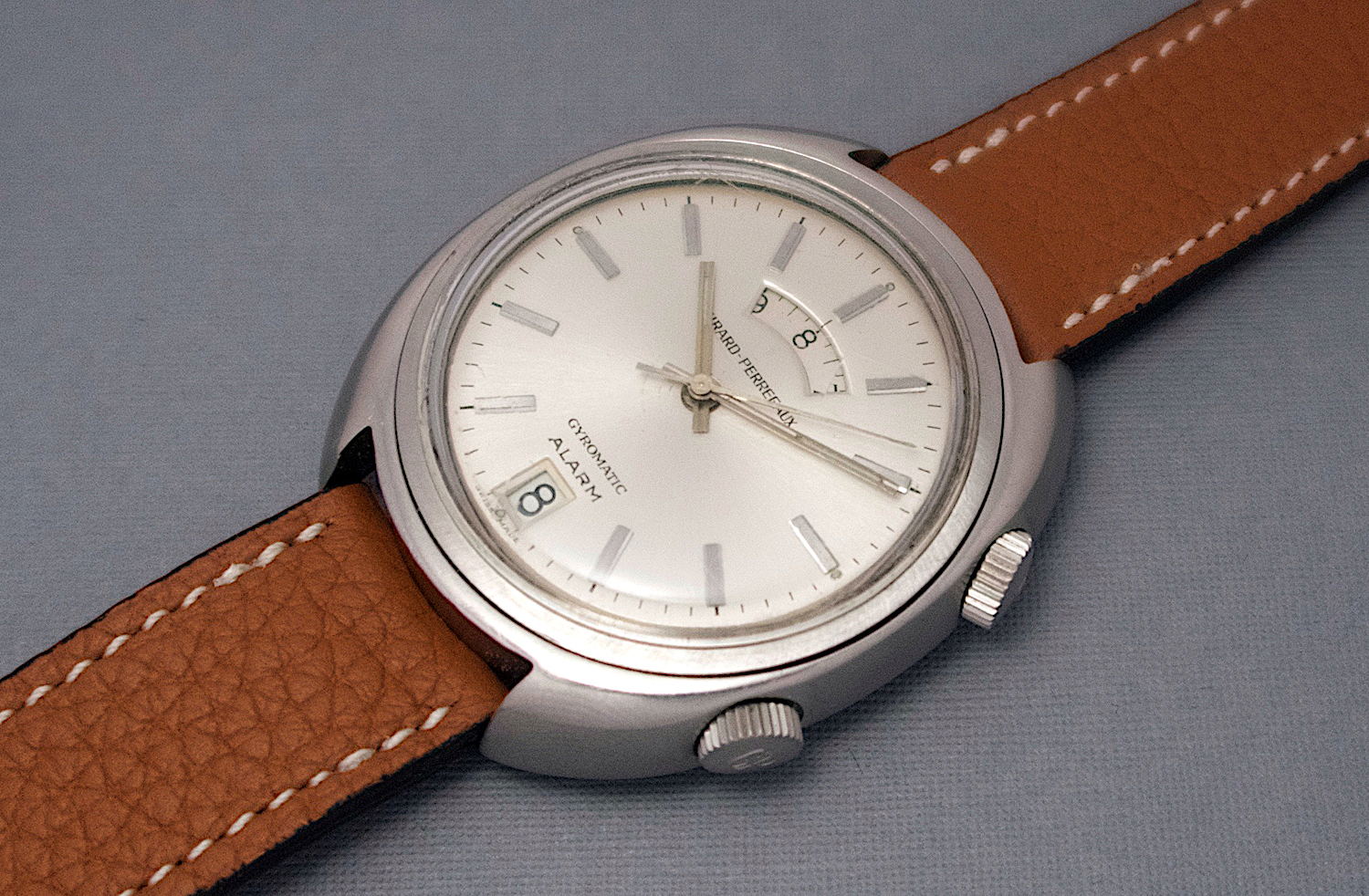 from/my/collection: Girard-Perregaux Automatic Alarm 9443 - The GP