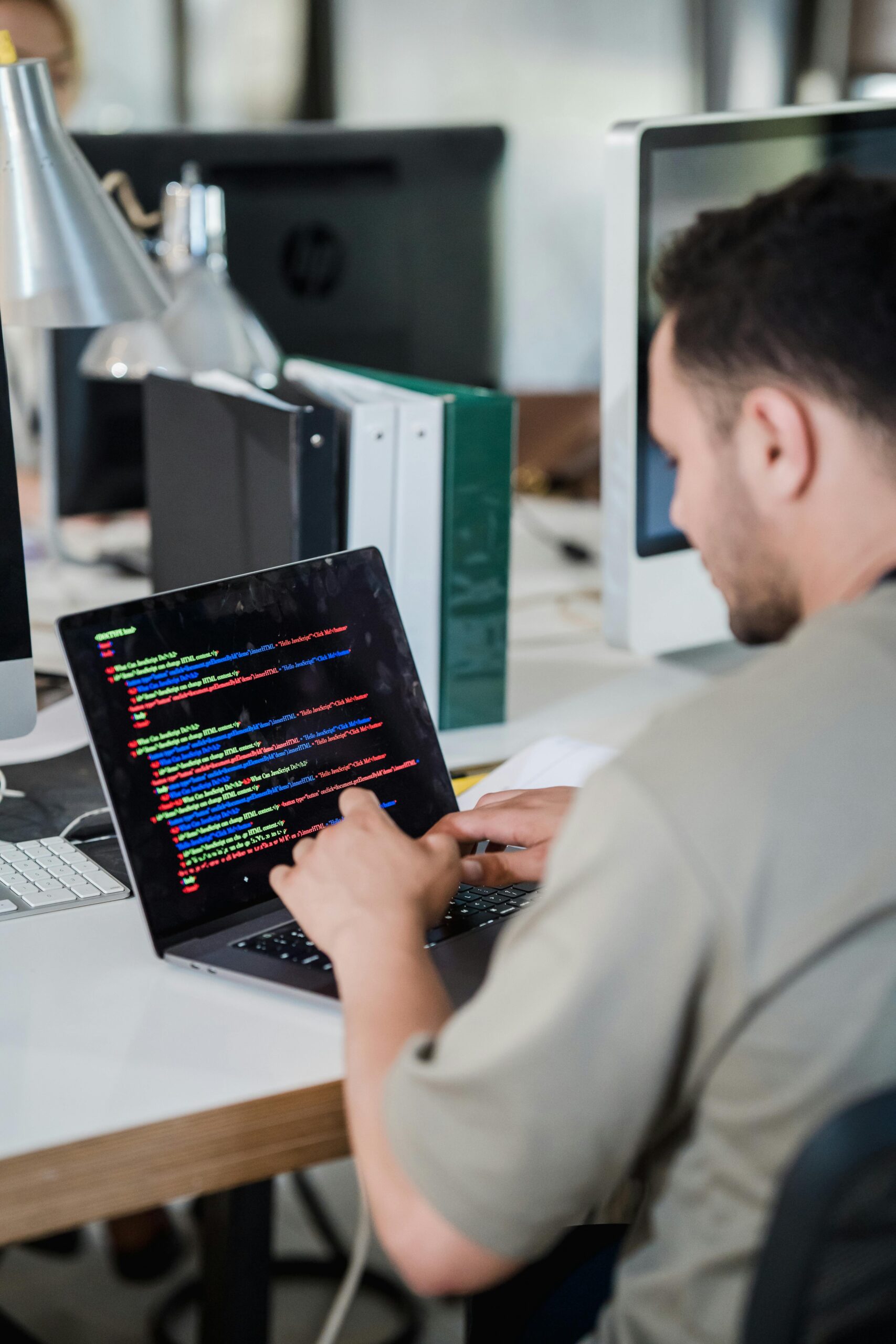 Software-Developer-scaled