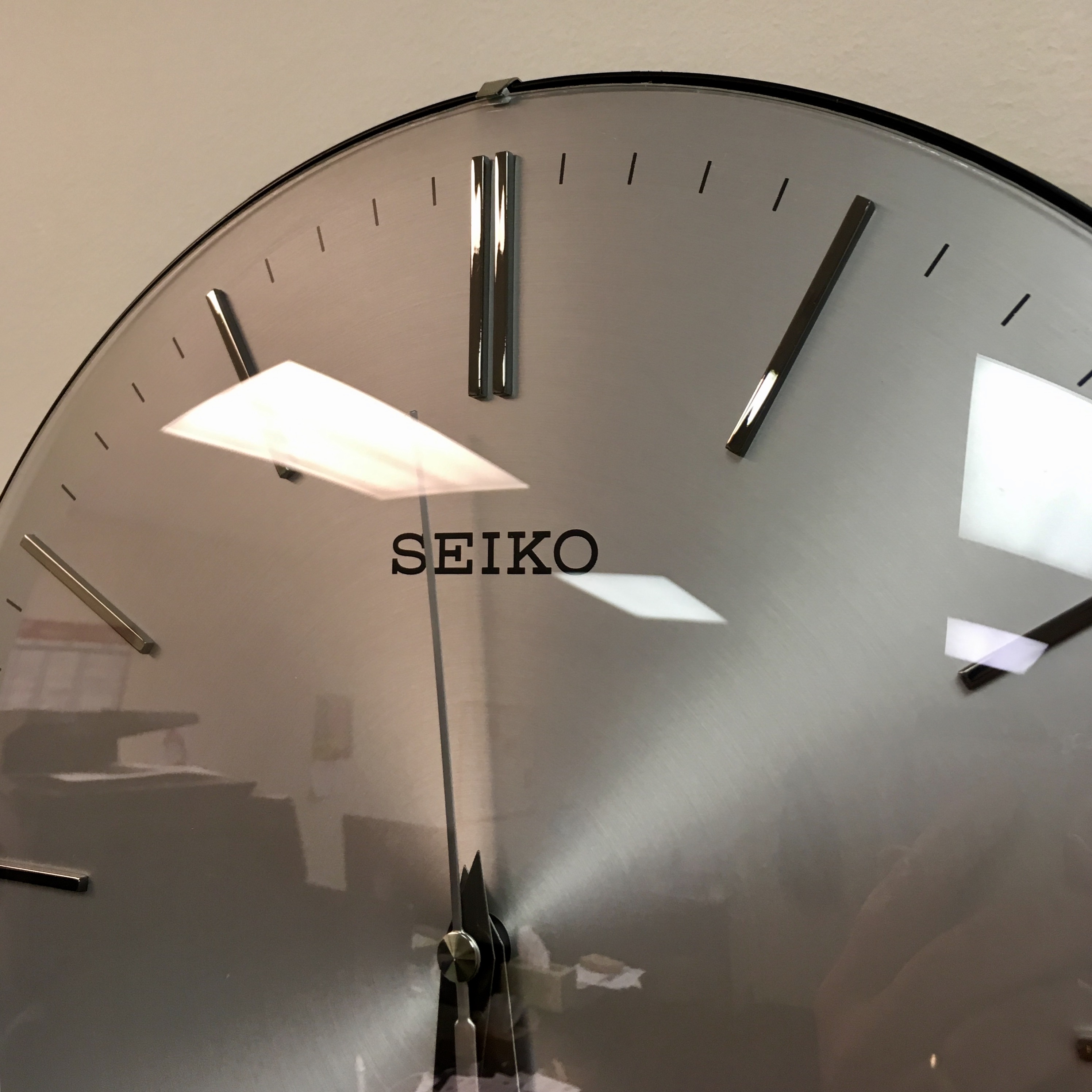 seiko mechanical clock