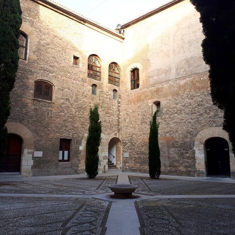 Patio sin Galerías
