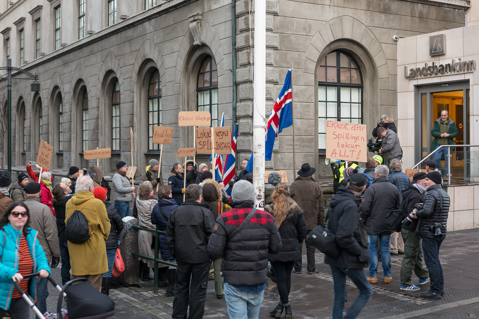 Protest at Landsbanki